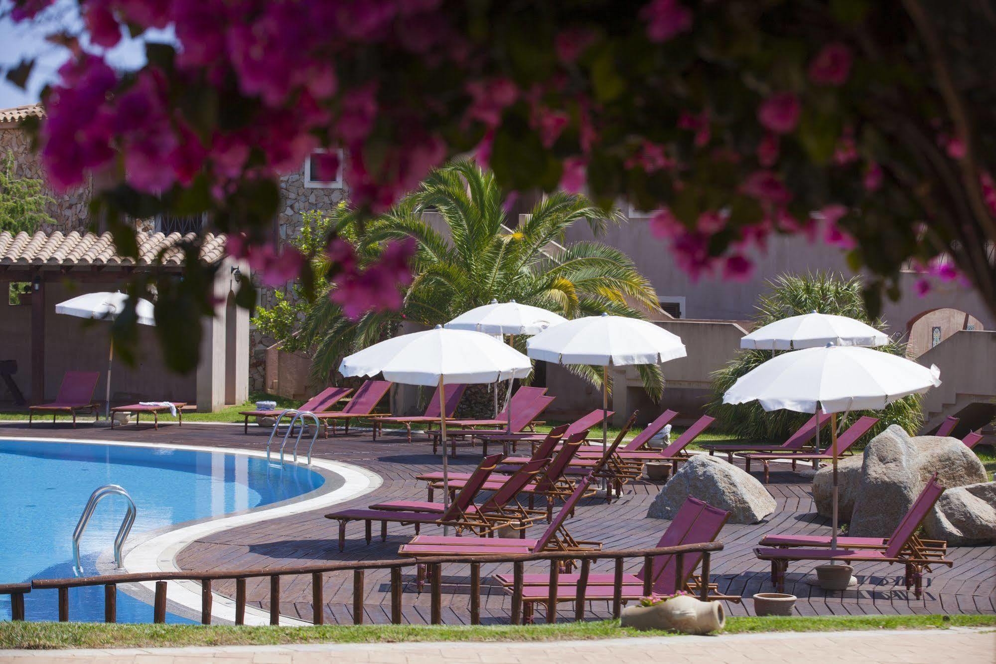 S'Incantu Resort 빌라시미우스 외부 사진